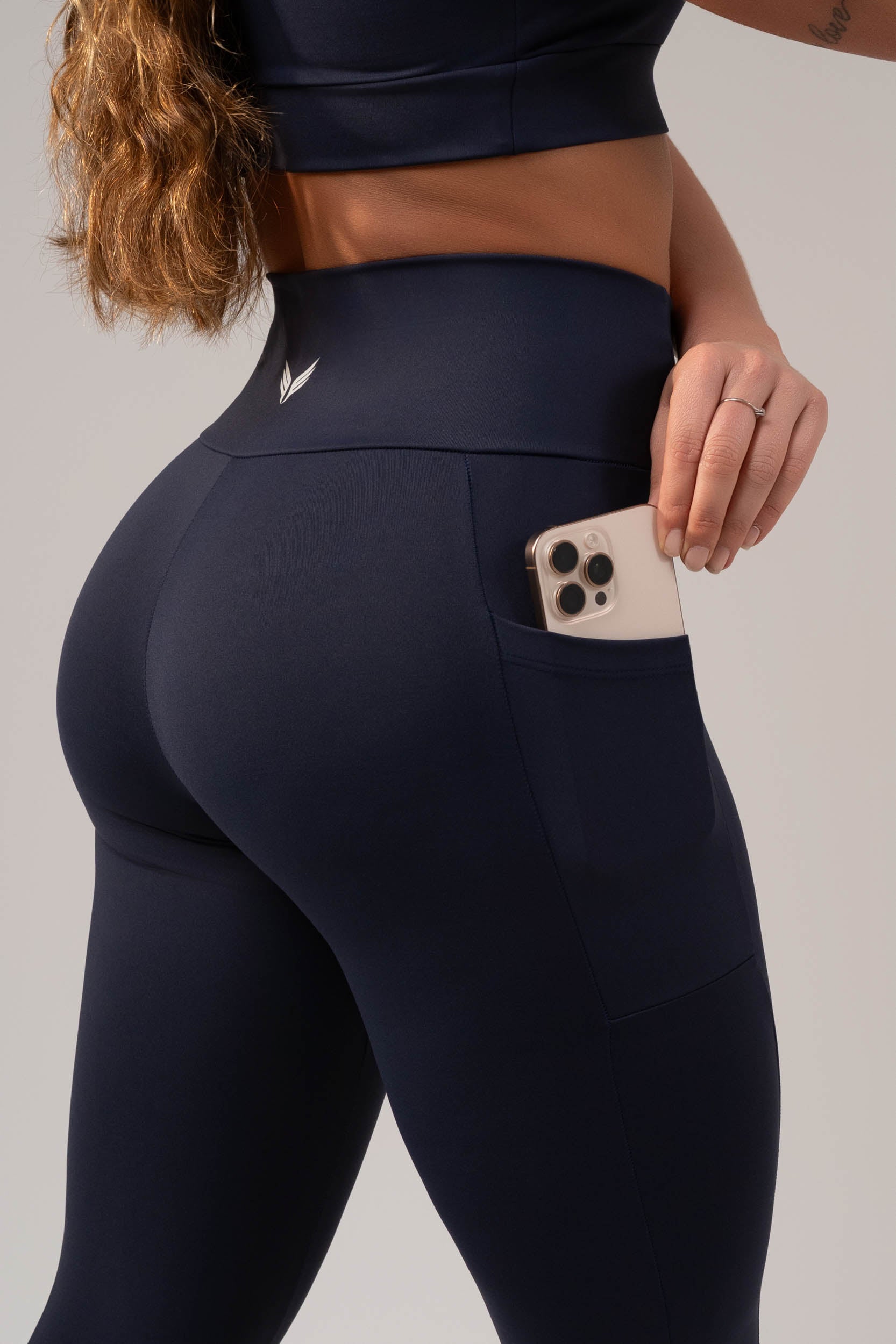 Calça Legging Feminina com Bolso Lateral