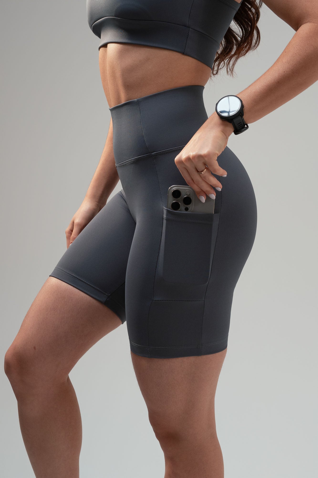 Shorts Elisa Feminino com Bolso Lateral